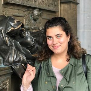 Meet your Posher, Jenny 🌸🌼 Posh Ambassador 🌼🌸